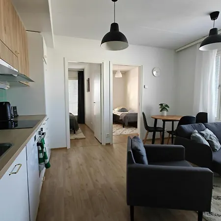 Convenient For 3 Apartamento Oulu